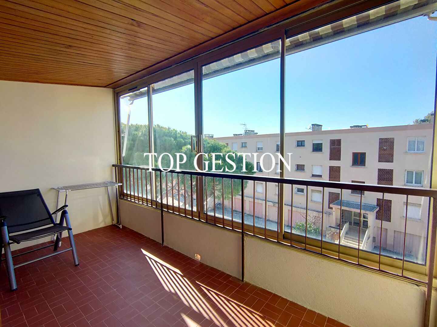Appartement - SIX FOURS LES PLAGES
