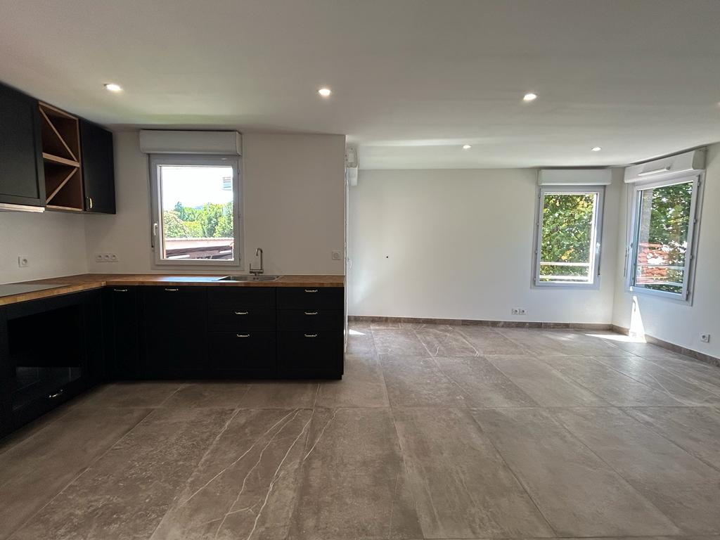 Apartment - LA SEYNE SUR MER