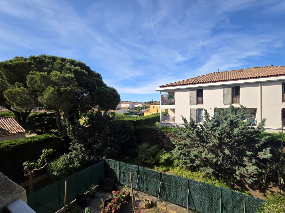 Apartment - Six-Fours-les-Plages